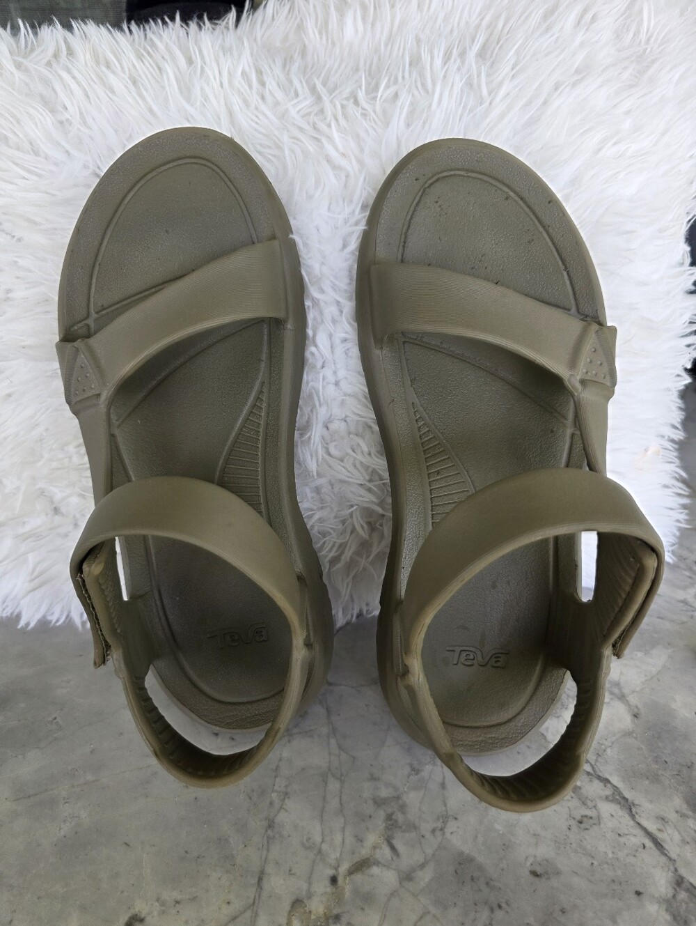 Teva Men Olive Green Hook-and-Loop Sport Sandals